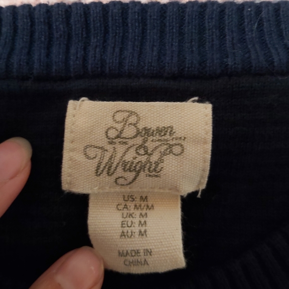 Men's Bowen & Wright Sweater - Picture 3 of 3
